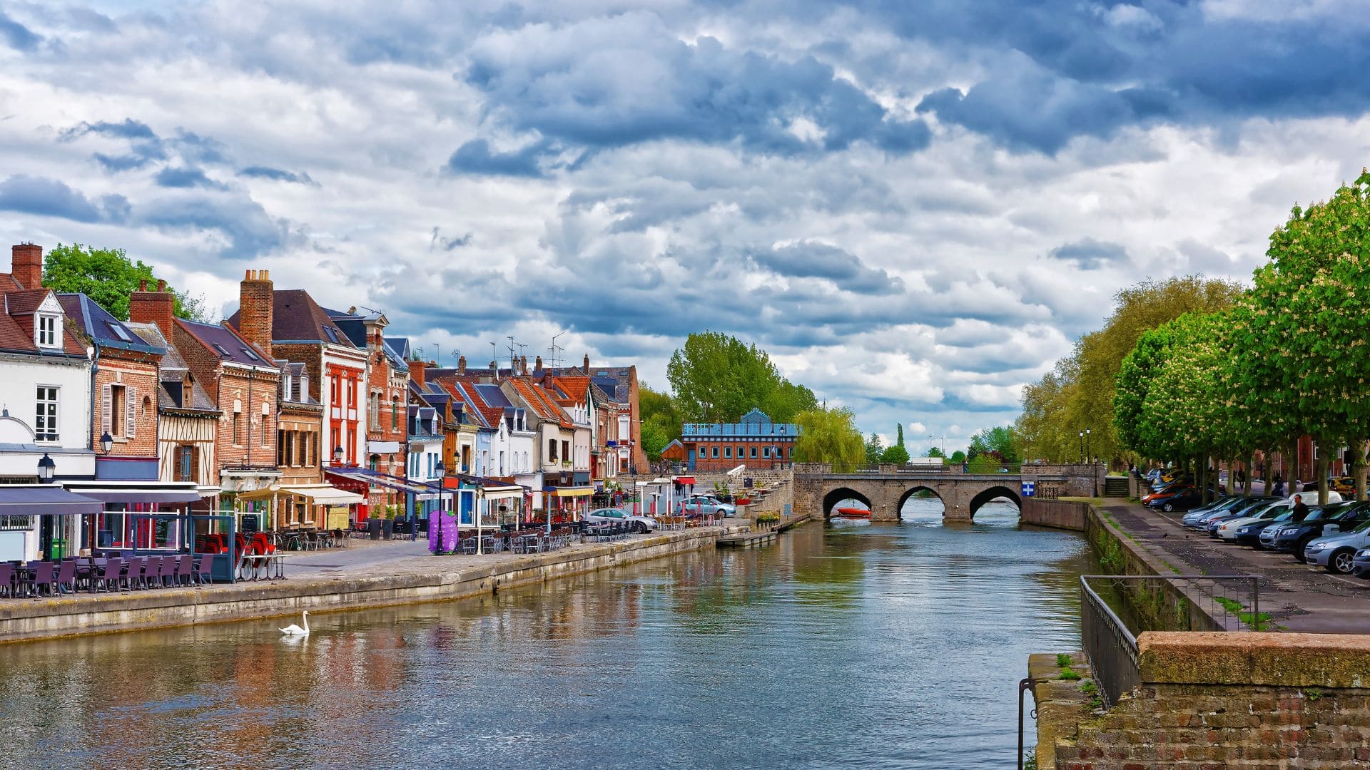 Consultant SEO Amiens – Boostez votre visibilité dans une ville où authenticité rime avec dynamisme Consultant SEO Amiens : améliorez votre visibilité locale dans une ville au cadre pittoresque et à fort potentiel économique